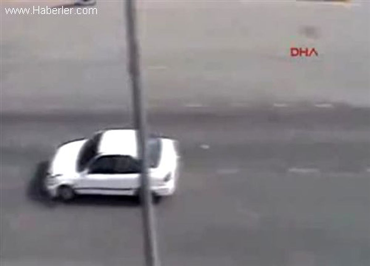 Kaza Görüntüleri Mobeselere Takıldı