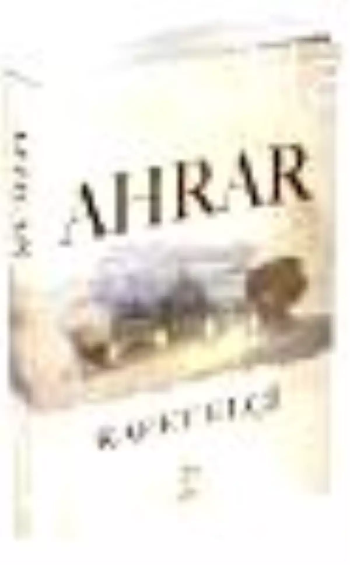 Ahrar Kitabı Raflarda