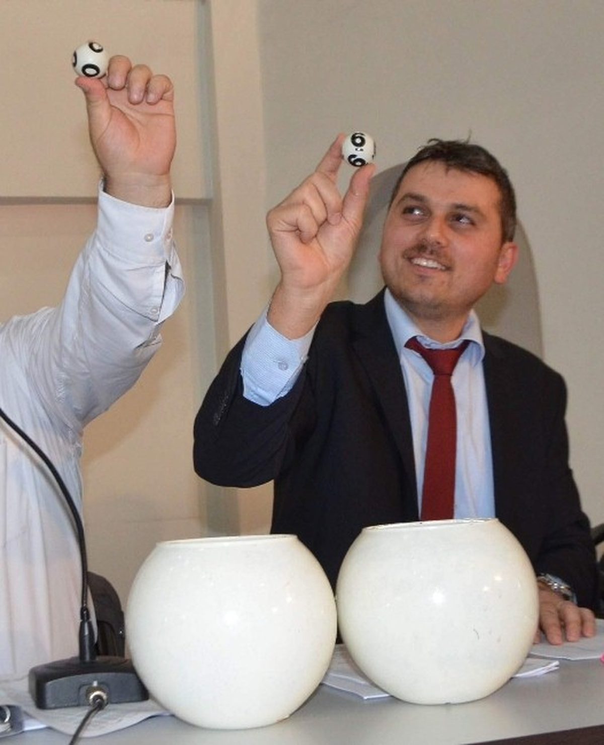 Alınacak 300 Hademe İçin 2 Bin Kişi Müracaat Etti