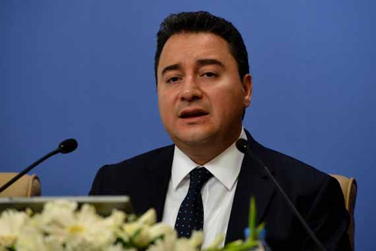 Babacan: "2023\'te İstanbul\'u Dünyanın En Büyük 10 Finans Merkezinden Biri Olarak Görmek İstiyoruz"