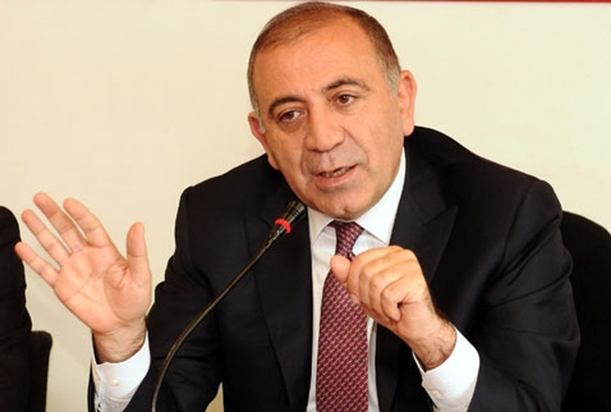 Chp\'li Tekin\'den Rusya Büyükleçiliğine "Akhan" Mektubu