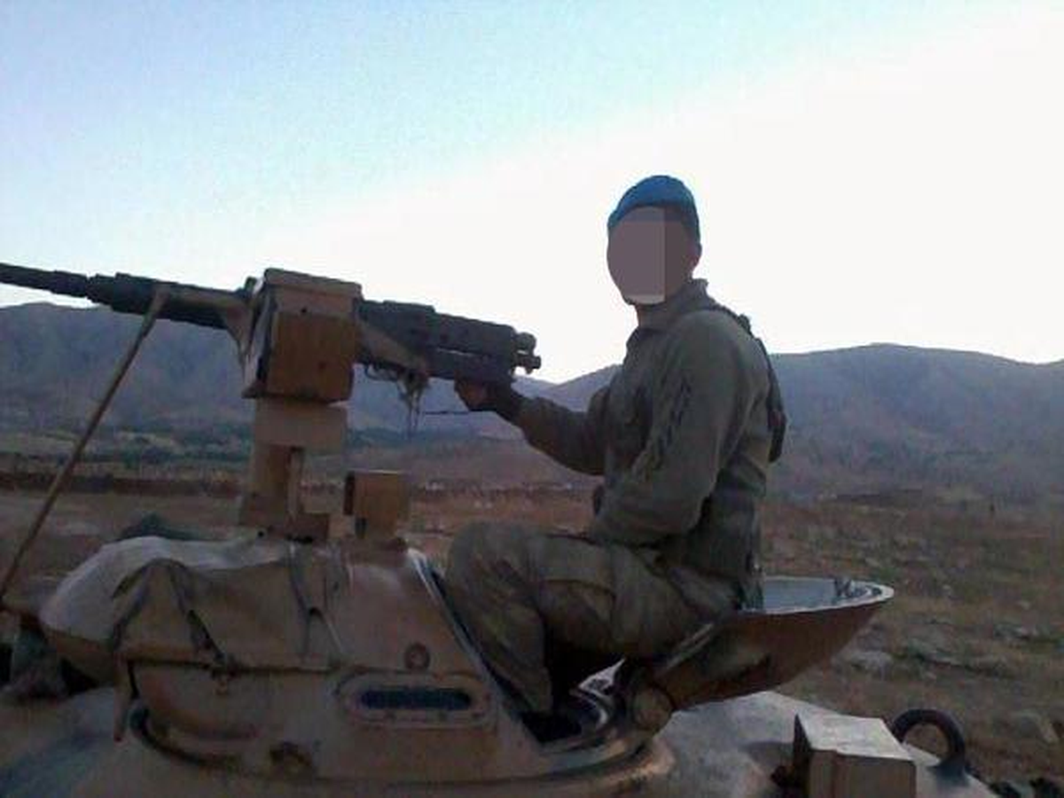 Öğretmenine Aşık Olan Gence Ceza Verildi