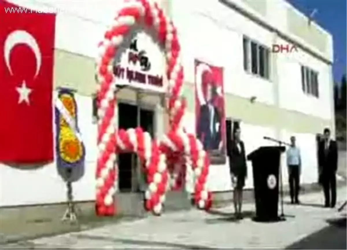 Foça Açık Cezaevi\'nde Süt İşleme Tesisi Açıldı