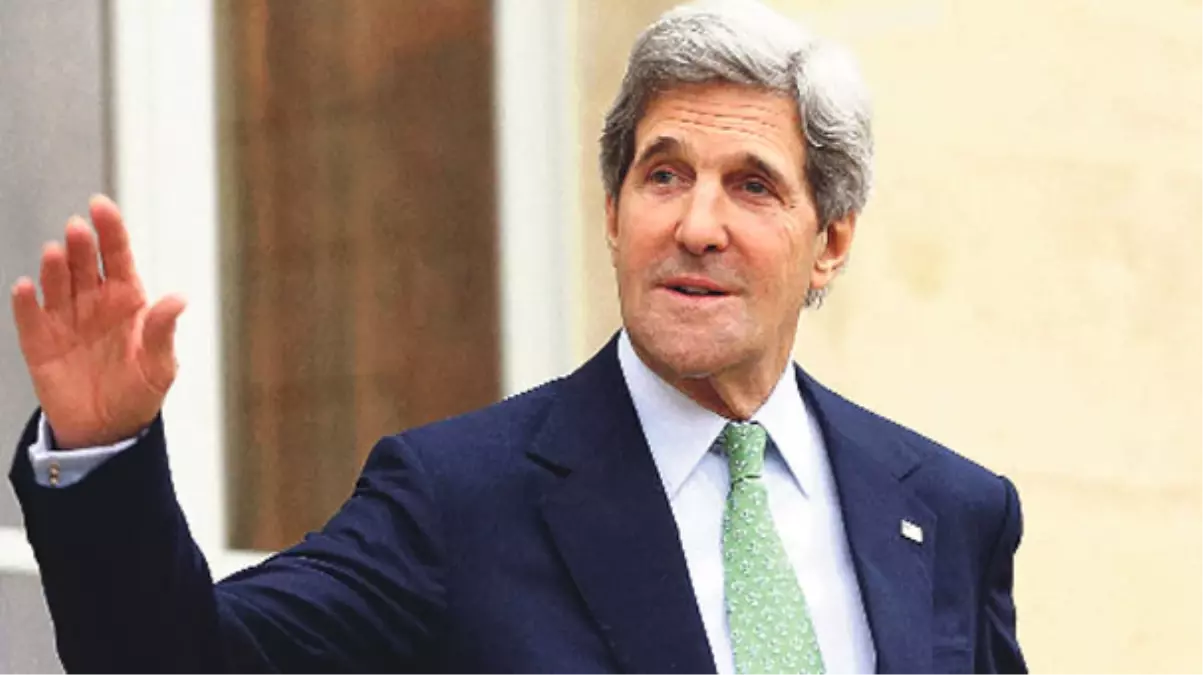 ABD Dışişleri Bakanı John Kerry Afganistan\'da