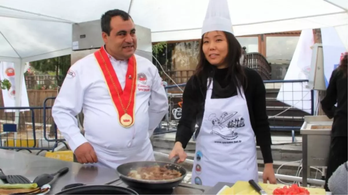 Kapadokya Yemek Festivali\'nde Japon Gelinler Yarıştı