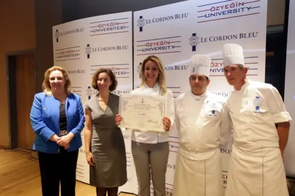 Le Cordon Bleu İlk ’Grand Diplôme’Mezunlarını Verdi - Son Dakika