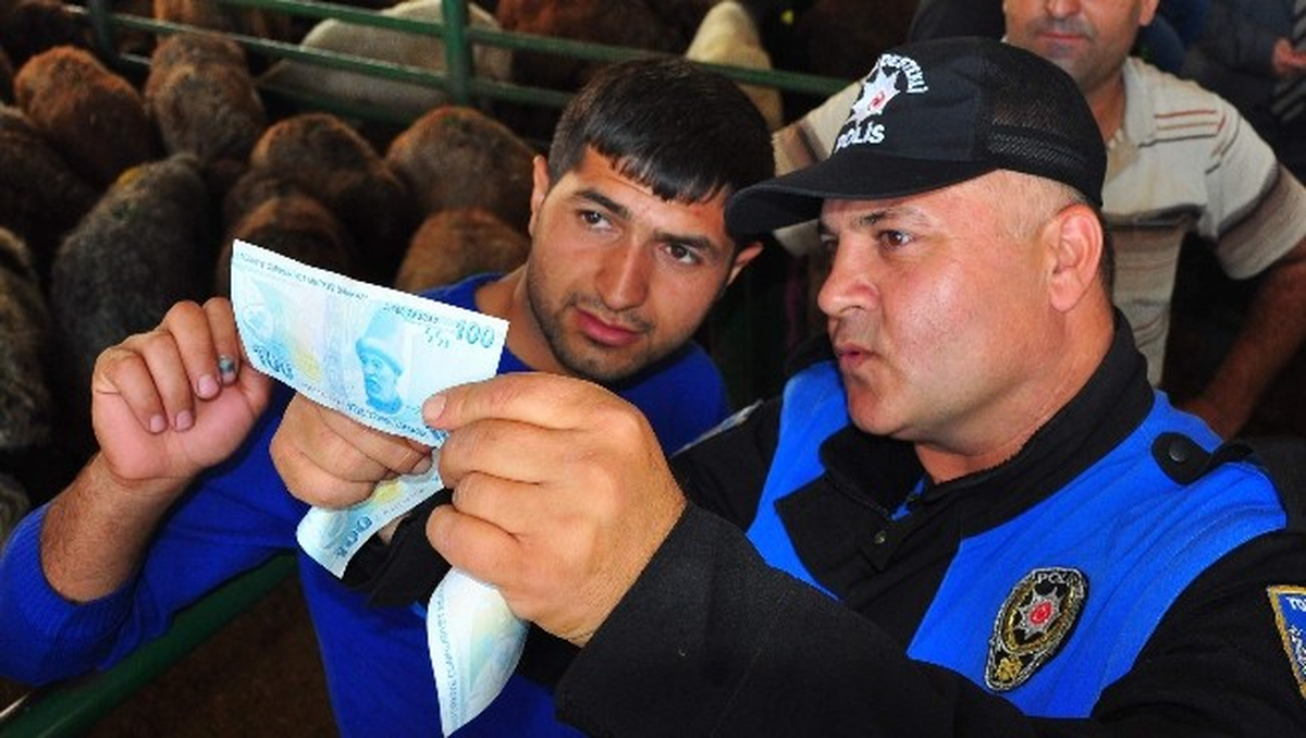 Manisa Canlı Hayvan Borsası\'nda Satışlar Beklenenden Düşük