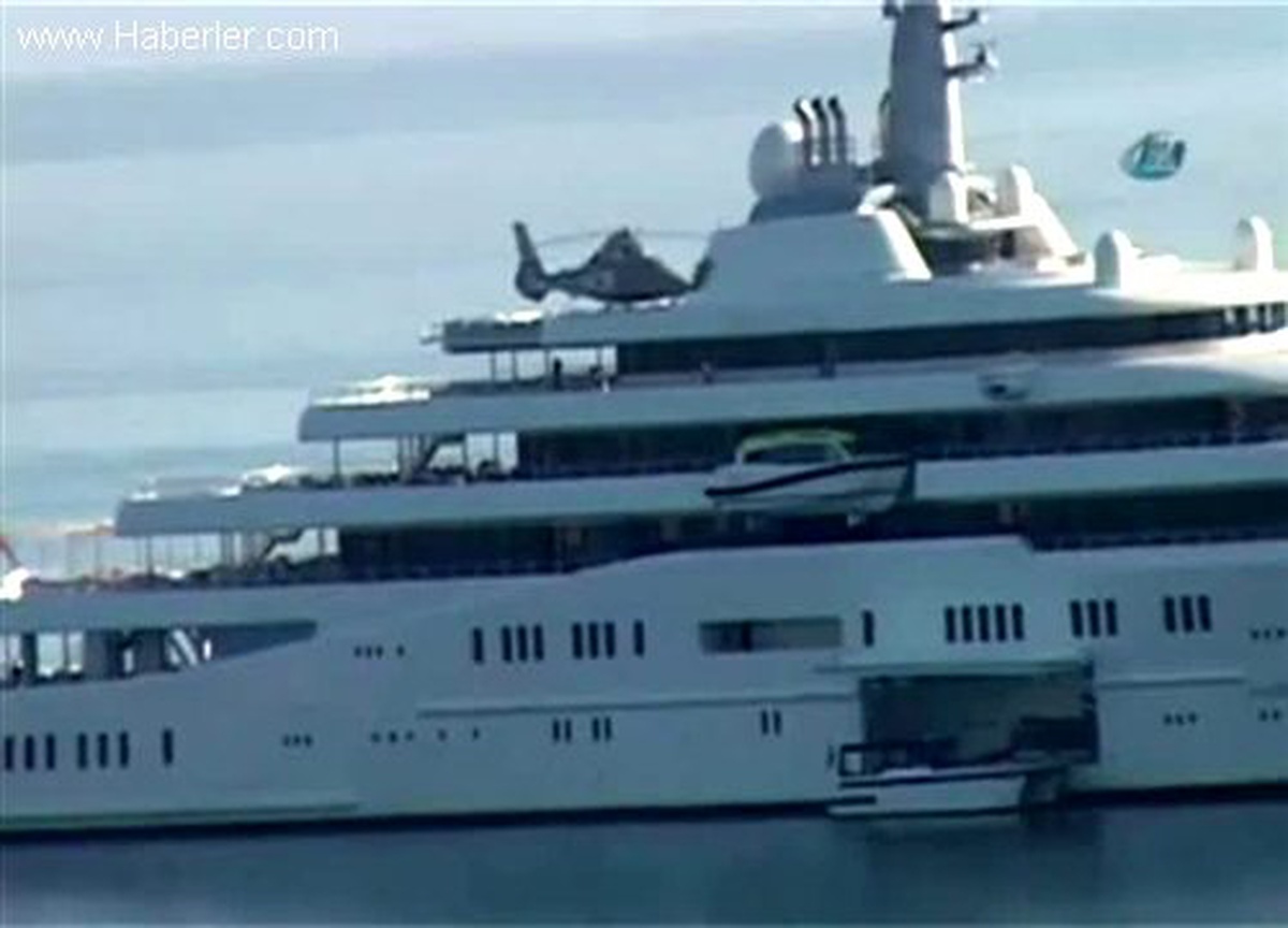 Roman Abramovich, Türkiye\'ye Füzesavarlı Yatıyla Geldi