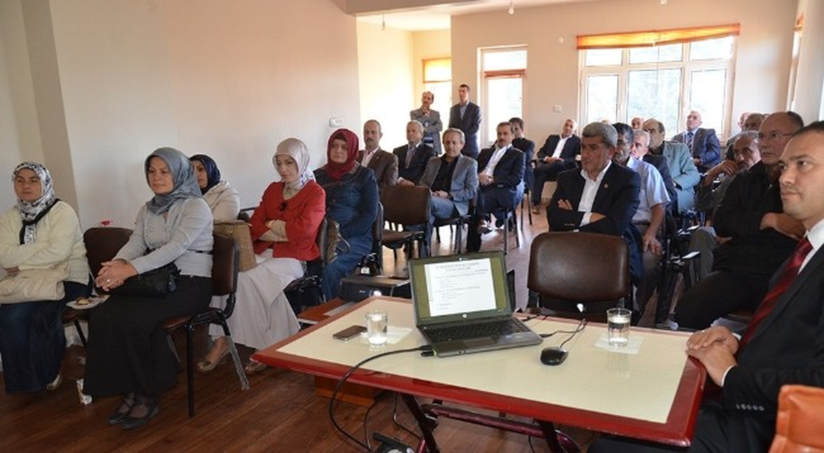 Sosyal Hizmetler Daire Başkanlığı Bilgilendirme Toplantıları Düzenlemeye Devam Ediyor