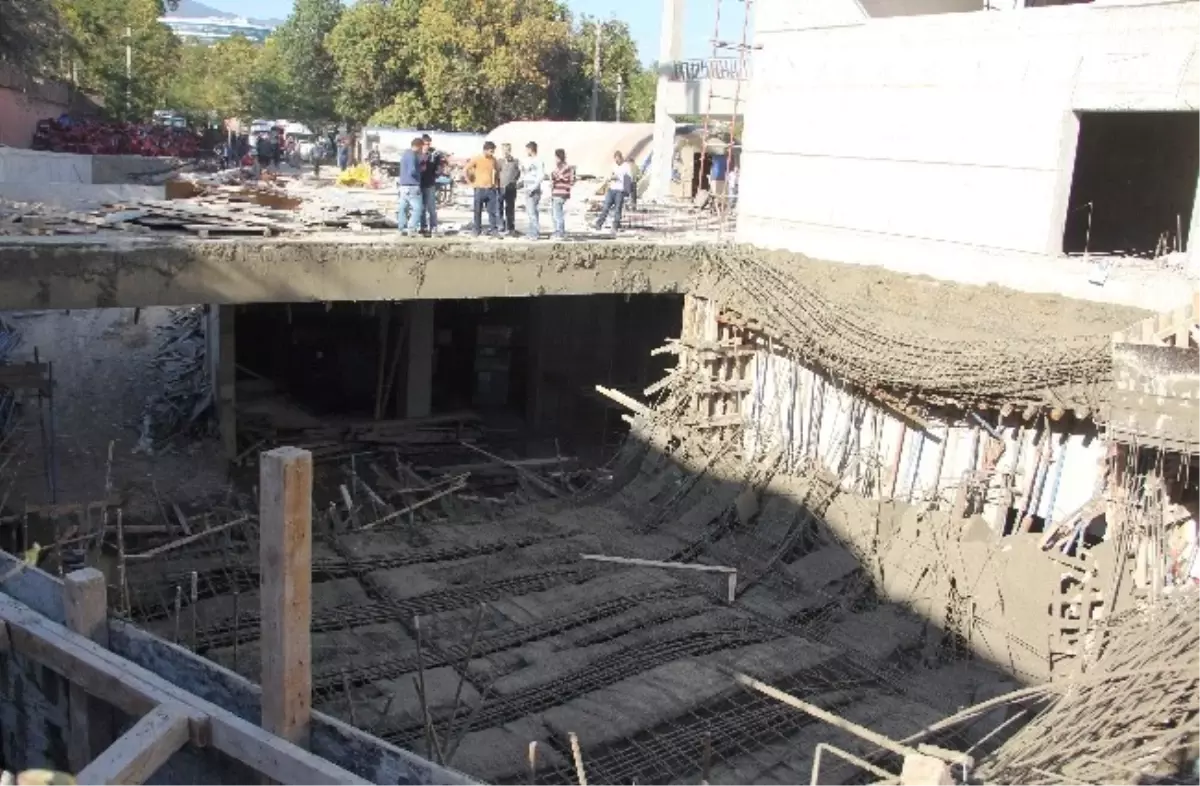 Stadyum İnşaatında Beton Kalıplar Çöktü