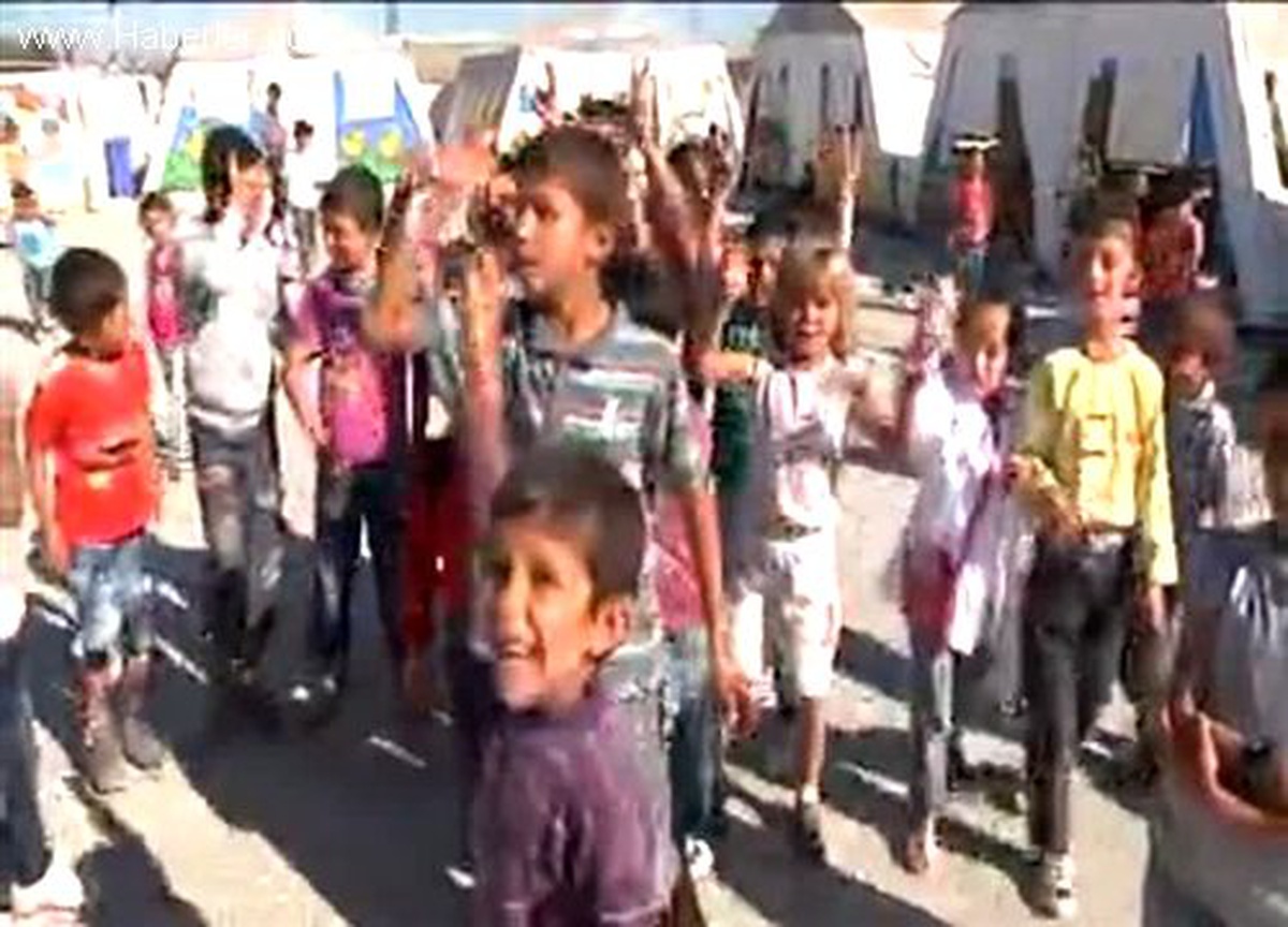 Suriyeli çocuklar bayramı buruk karşılayacak