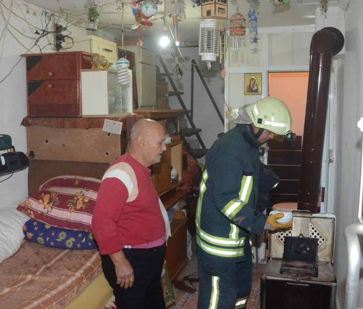 Zehirlenmekten Komşuları Kurtardı