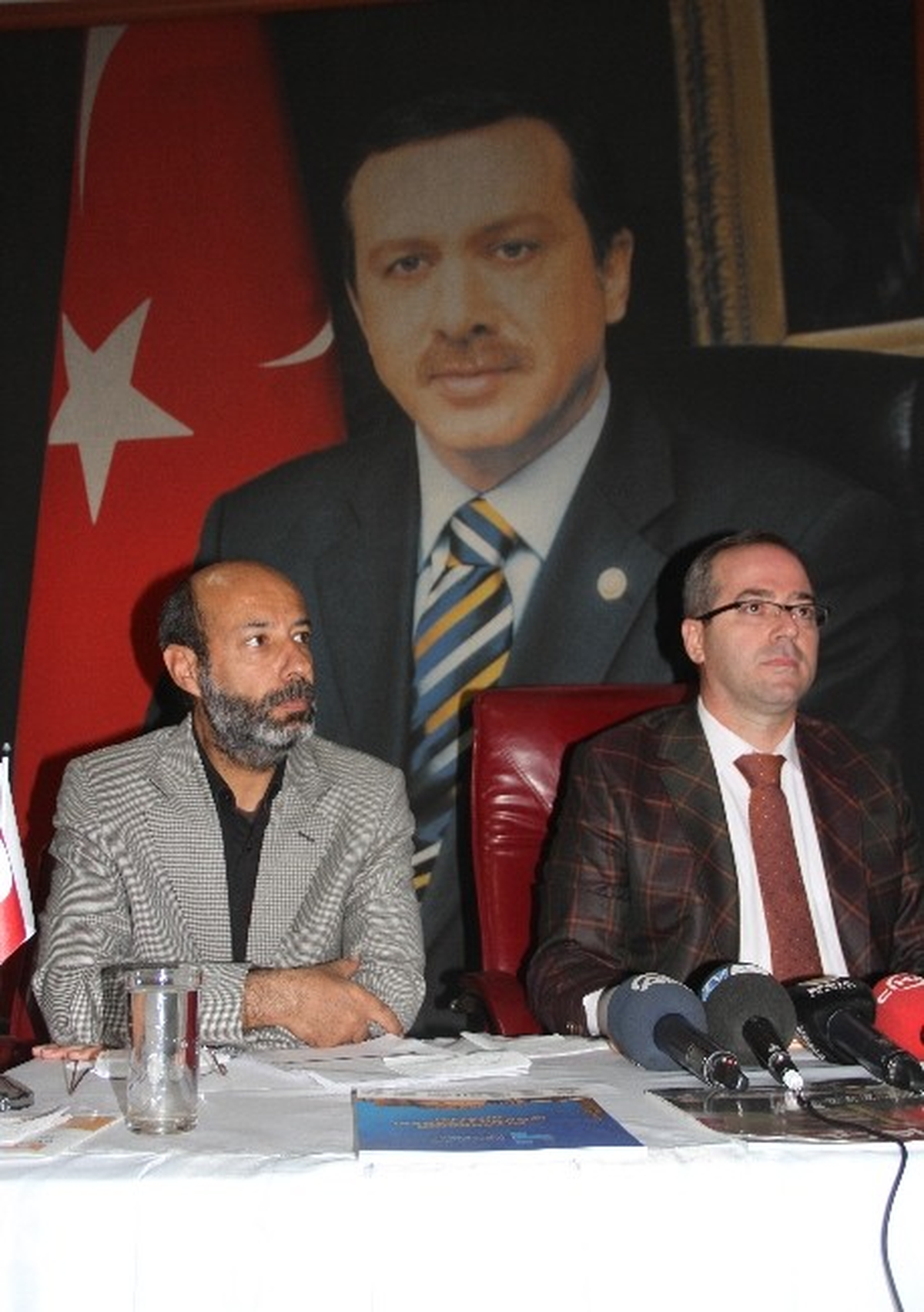 AK Parti\'de Seçim Hazırlıkları