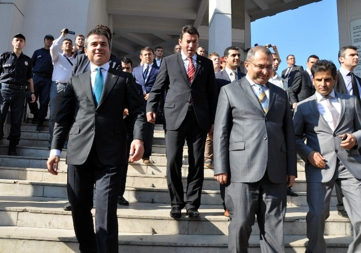Bakan Kılıç\'ın Valiliği Ziyareti Sırasında Protesto Gösterisi Yapan 3 Kişi Gözaltına Alındı
