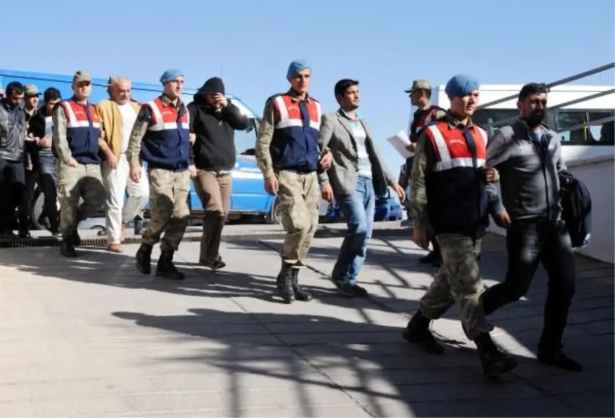 Gaziantep Merkezli 13 İldeki "Yasa Dışı Bahis" Operasyonu