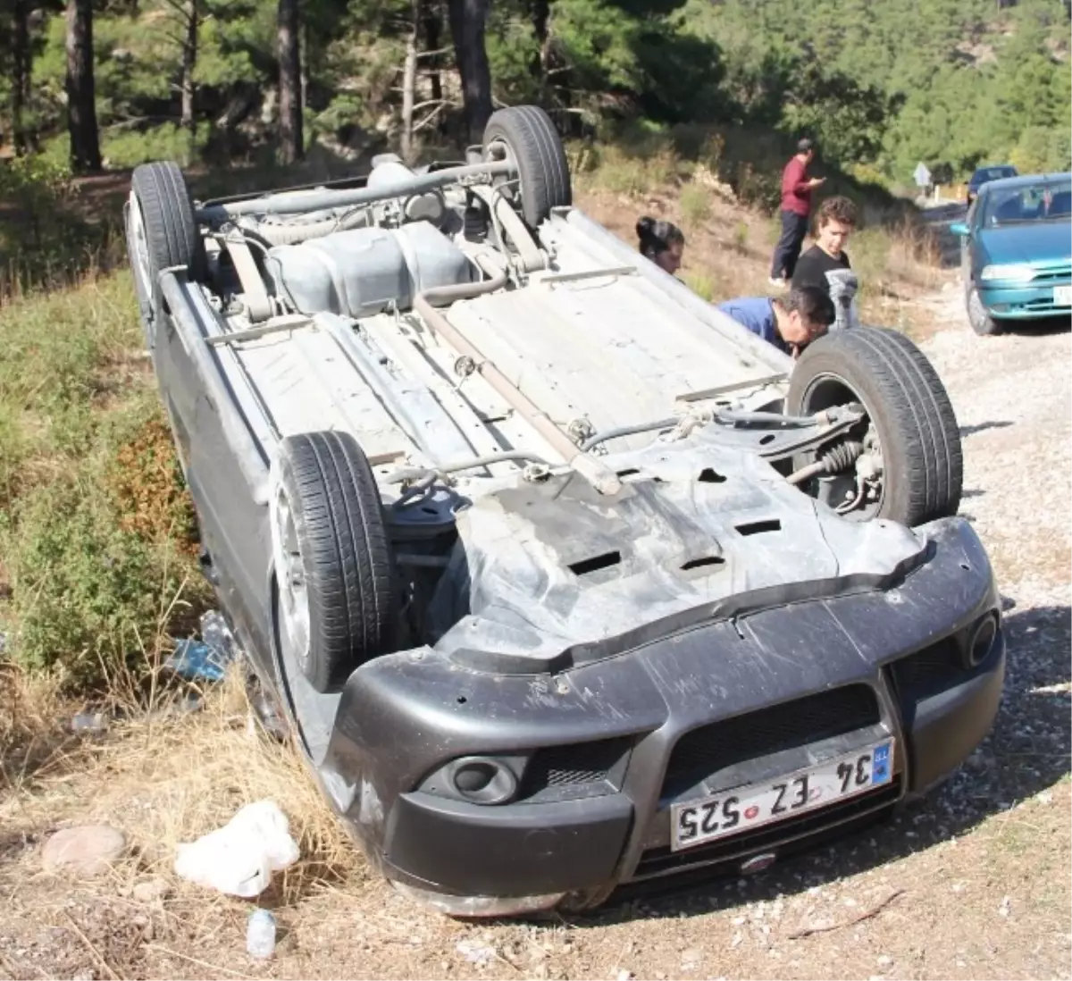 Hurdaya Dönen Araçtan Sağ Çıktılar