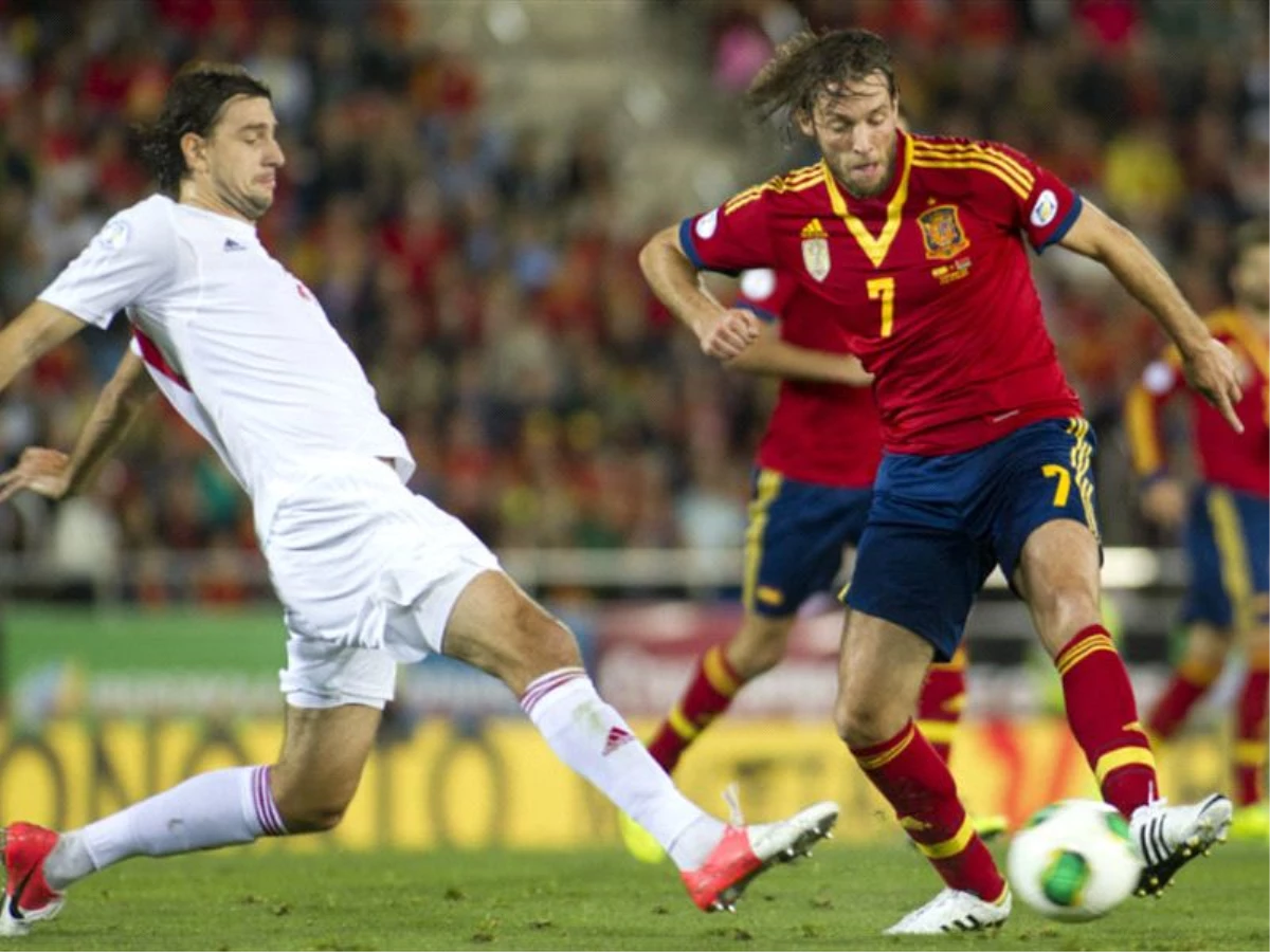 İspanya Zorlandı: 2-1