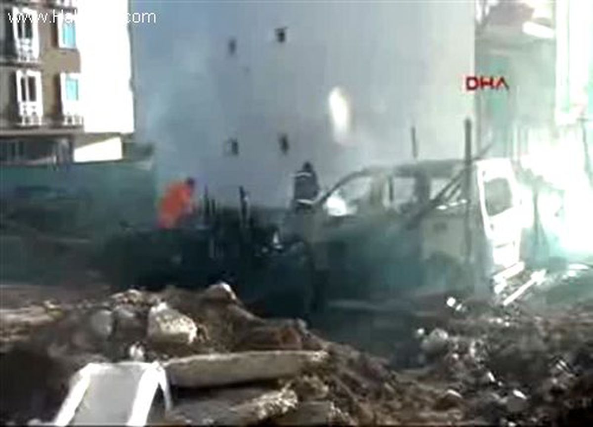 Erzurum\'da Otomobil Borcu Bittiği Gün Yandı