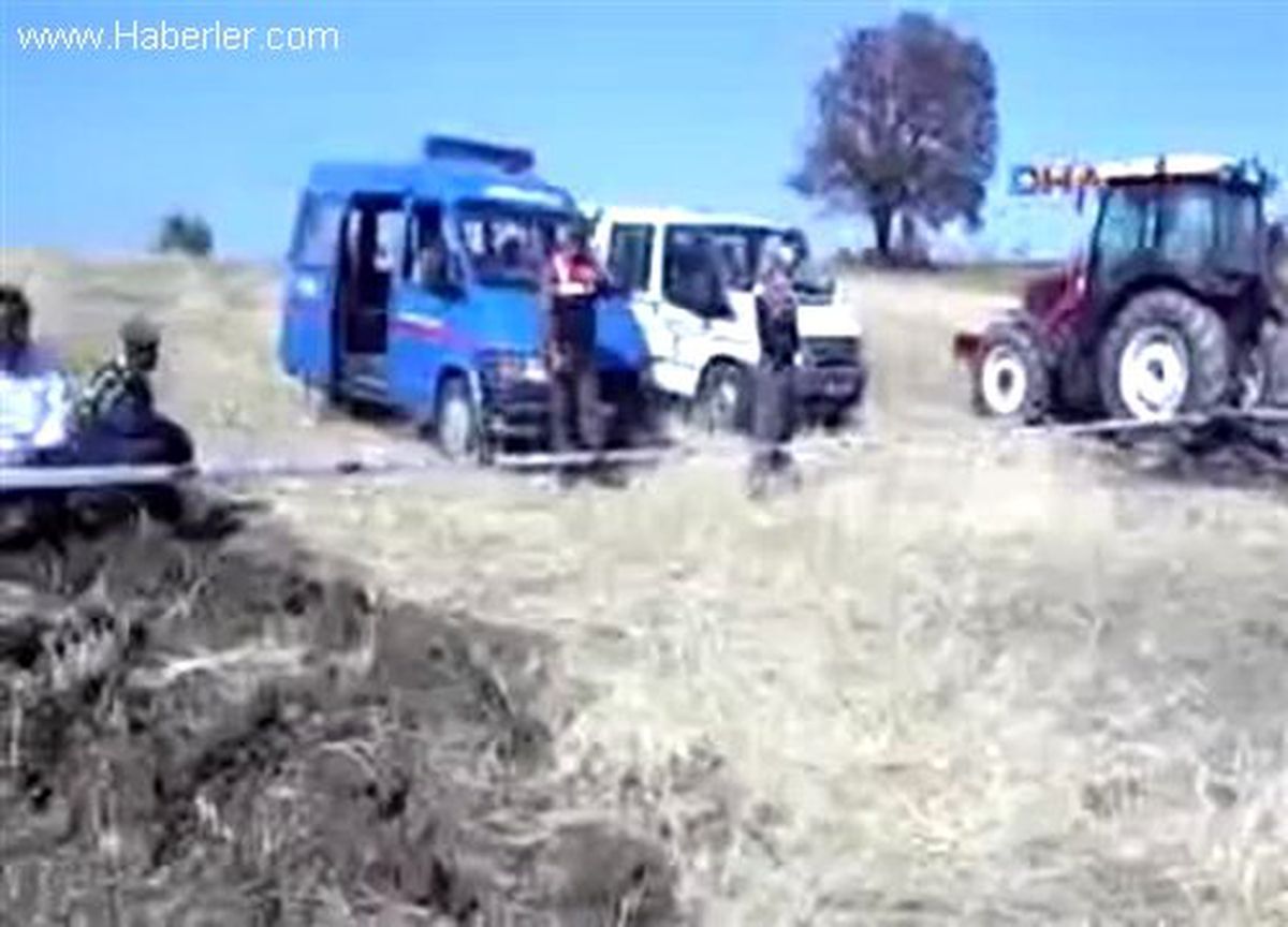 Traktörünün Altında Kalarak Hayatını Kaybetti