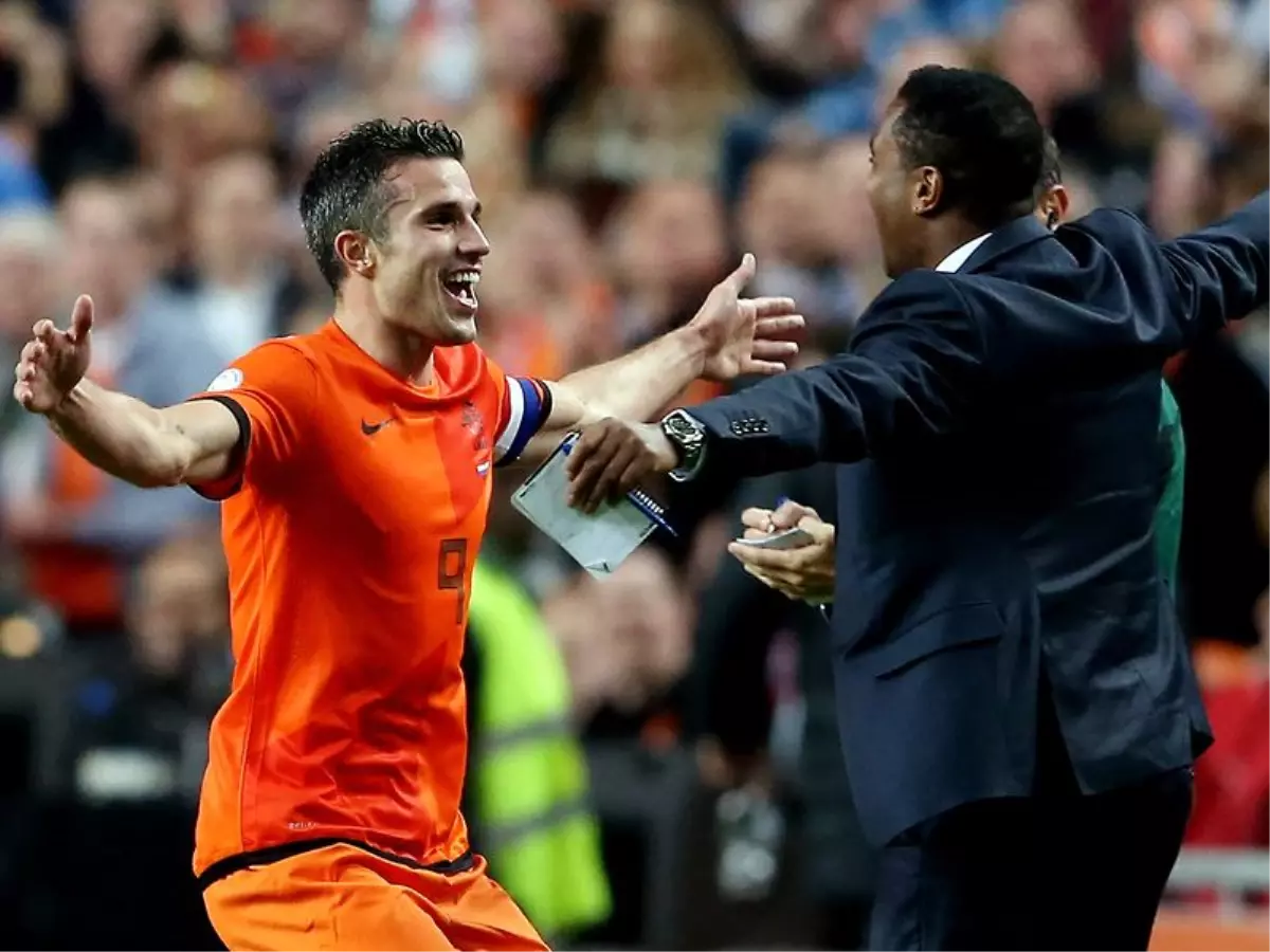 Van Gaal\'den Van Persie Yorumu