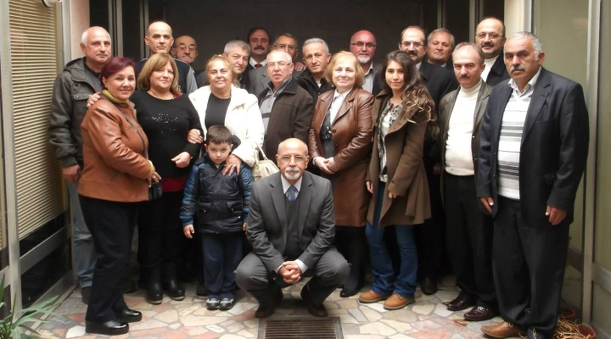Yazarlar ve Şairler\'de Yeni Başkan Çetin Elveren Oldu