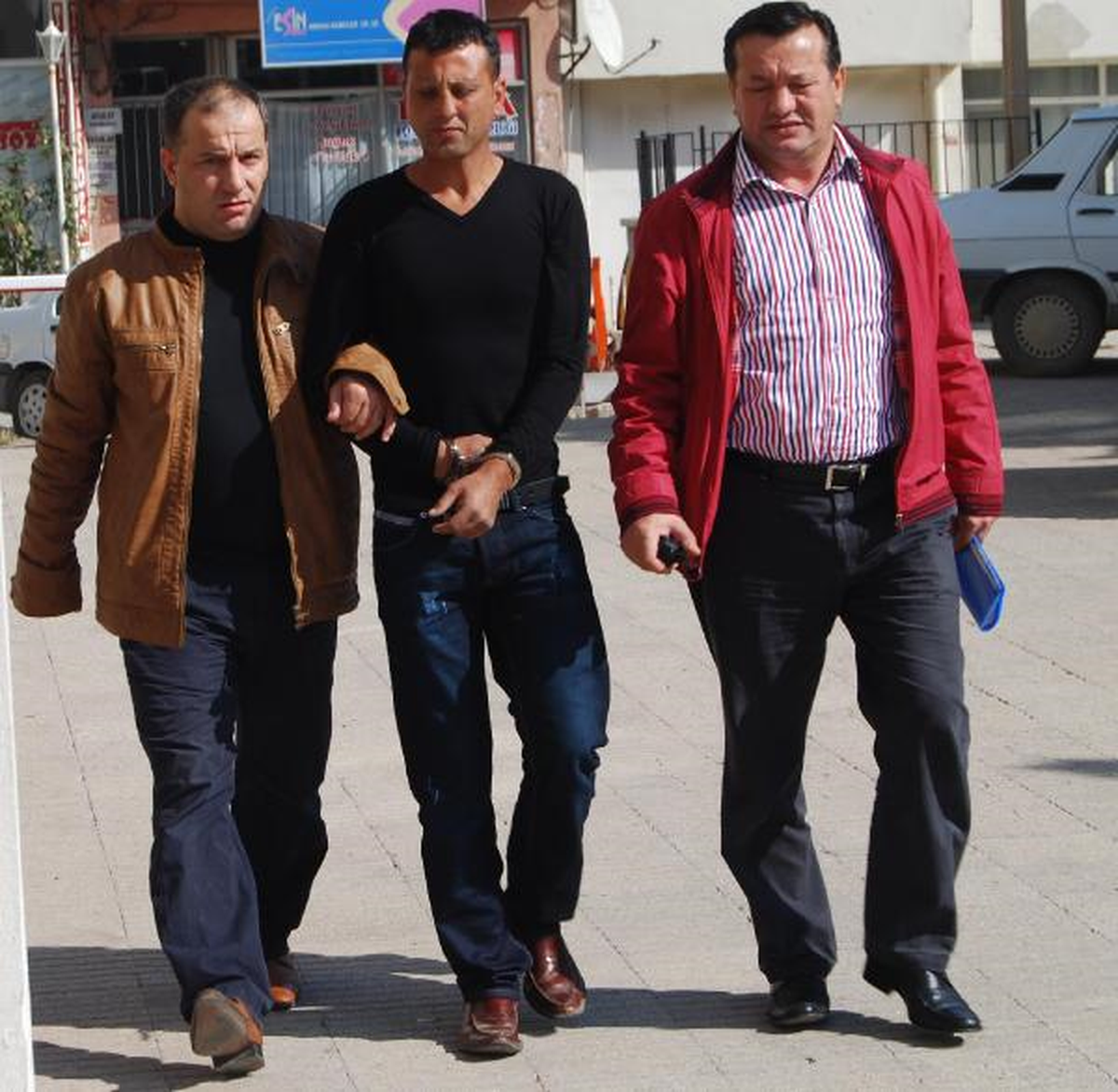 3 Yıl Kaçtı, Kız Arkadaşı ile Kavga Edince Yakalandı