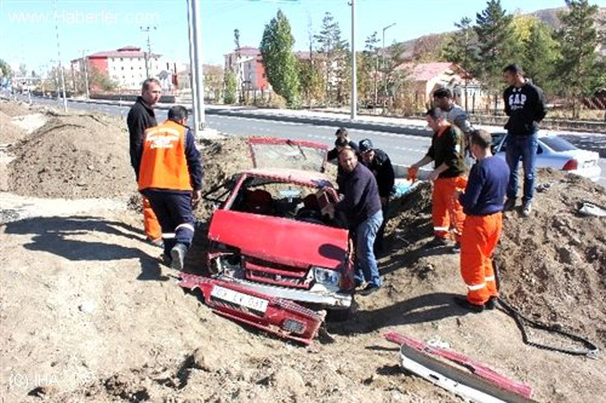 Aşkale\'de Trafik Kazası: 6 Yaralı