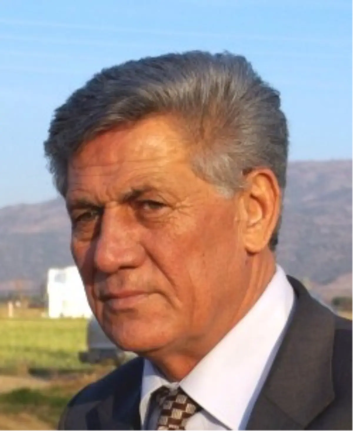 Ayvalık\'ta AK Parti\'nin İlk Aday Adayı Akçal Oldu