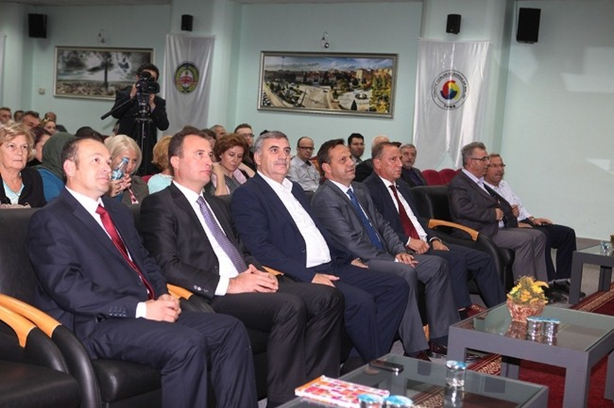 Başkan Toçoğlu Kırklareli Siyaset Akademisi\'ne Katıldı