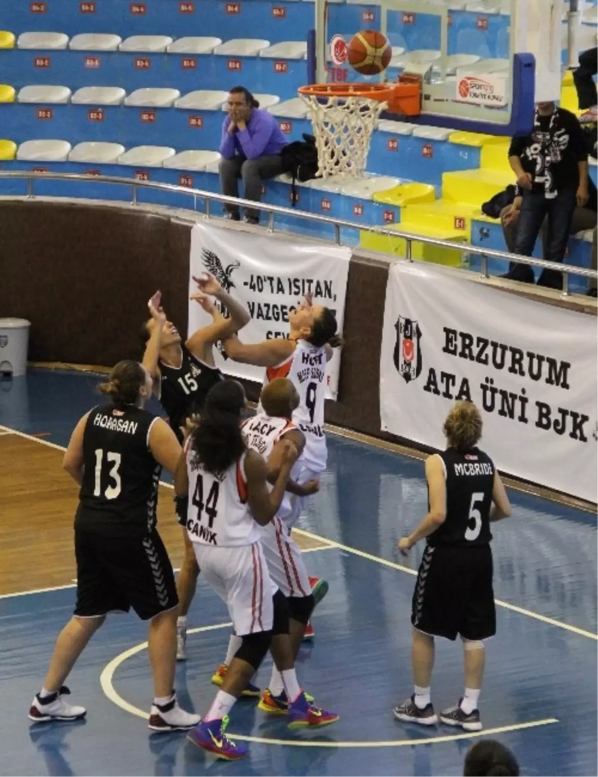 Basketbol Spor Toto Kadınlar Türkiye Kupası