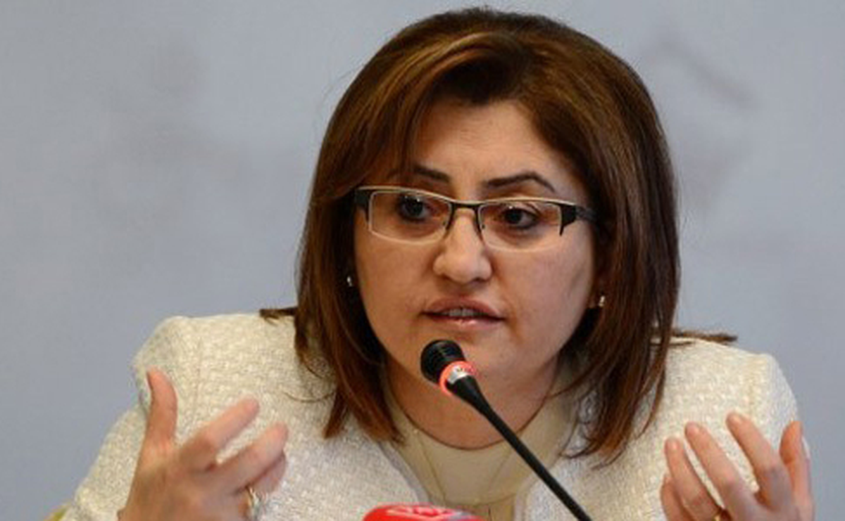 Bakan Fatma Şahin: Romanlara Yeni Paket Yolda