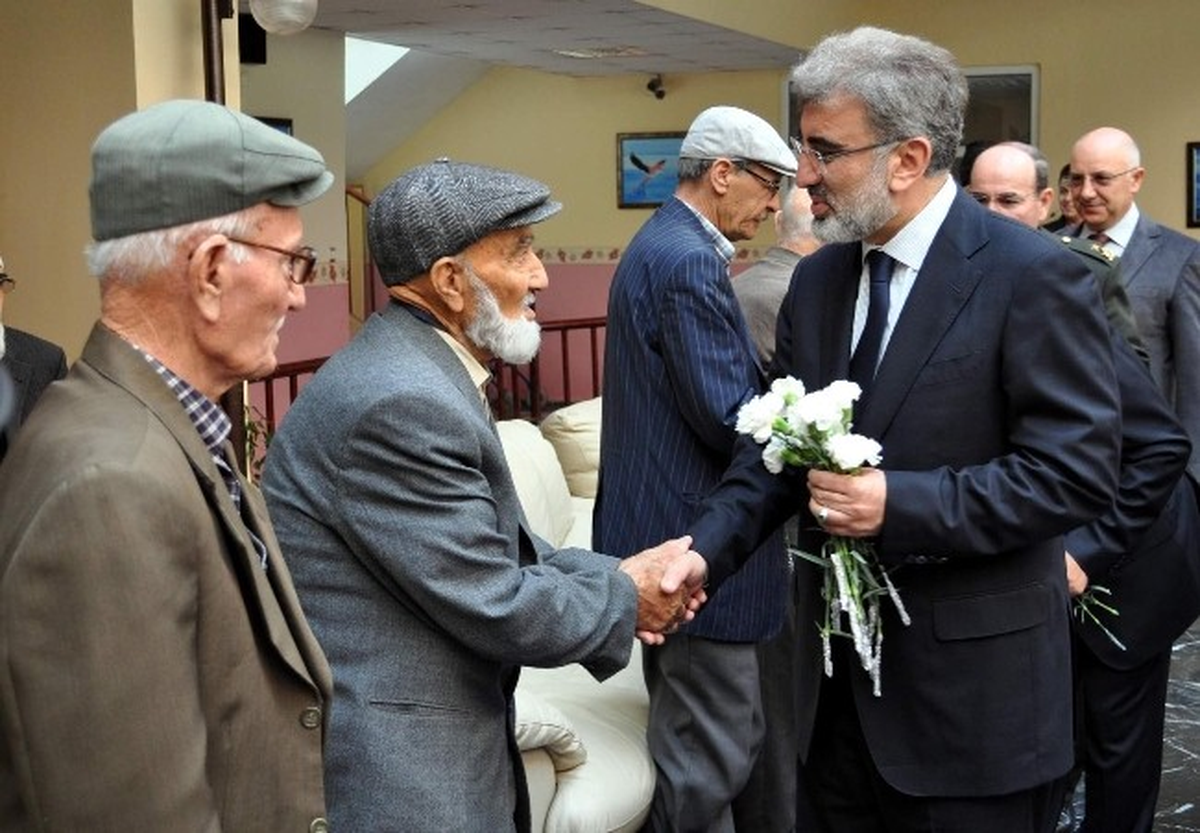 Bakan Yıldız Simülasyon Aracını İnceledi