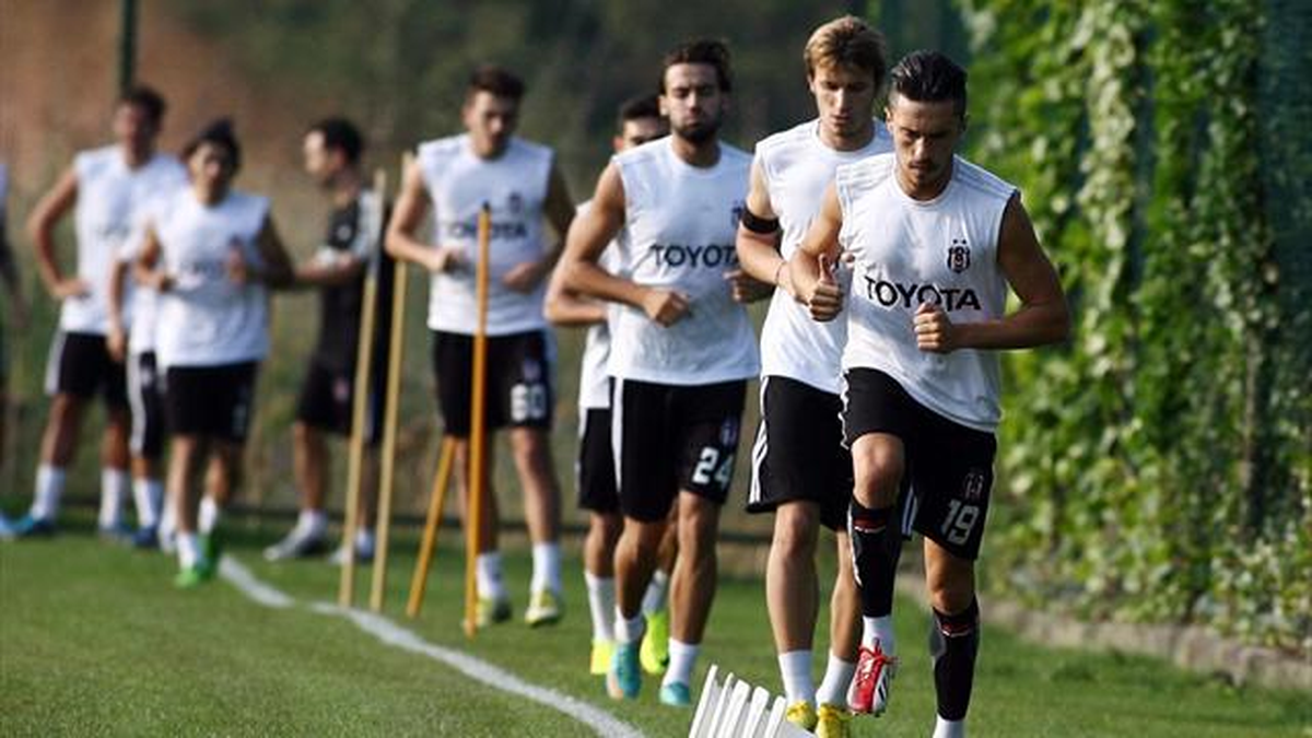 Beşiktaş, Çaykur Rizespor Maçına Hazırlanıyor