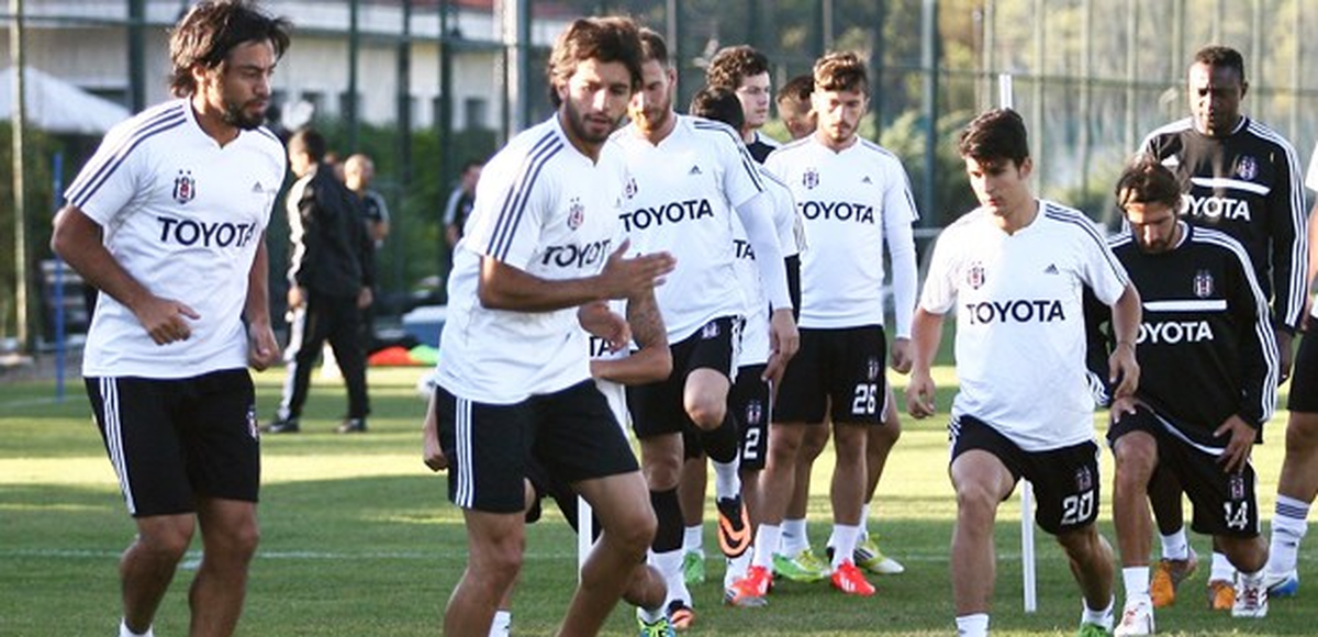 Beşiktaş\'ta Çaykur Rizespor Maçı Hazırlıkları Devam Ediyor