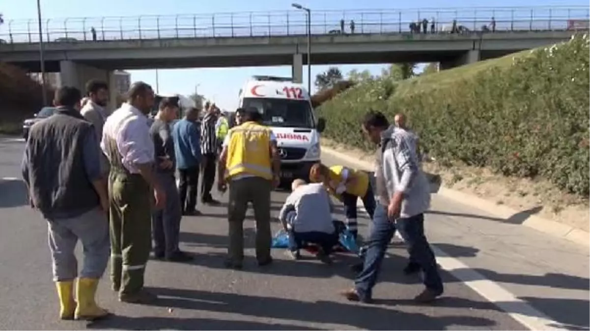 Çiçek Toplayan Büşra, Üst Geçidi Kullanmayınca Canından Oldu