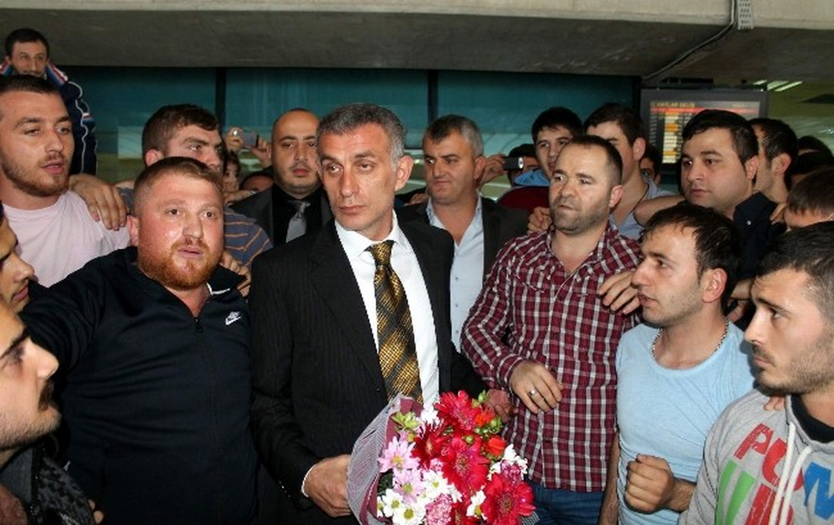 Trabzonspor Taraftarı İbrahim Hacıosmanoğlu\'nu Ağlattı