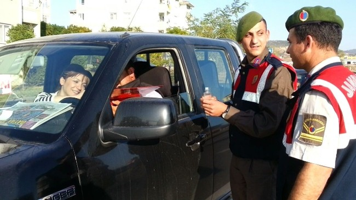 Jandarmadan Şeker Gibi Uygulama