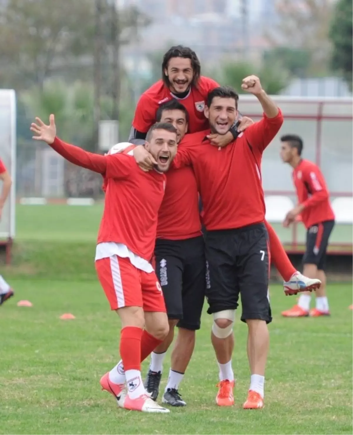 Samsunspor\'da Moraller Yerinde