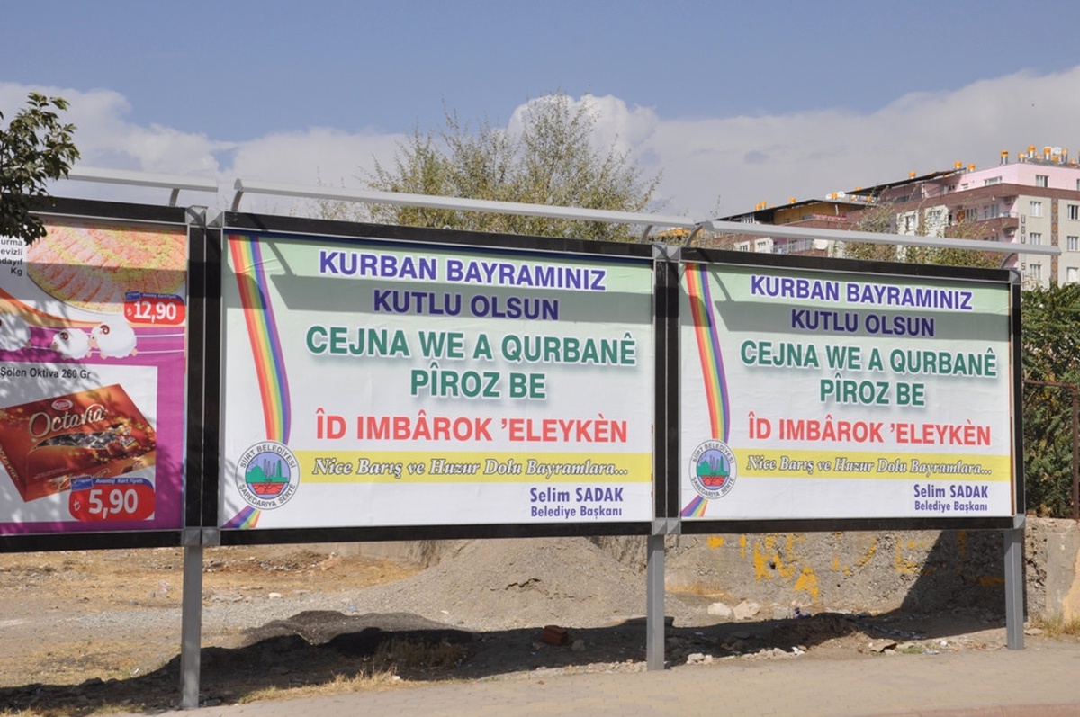 Siirt Kurban Bayramını 3 Dilde Karşılıyor