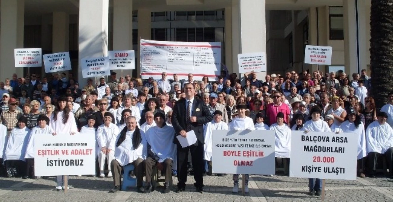 Balçova Arsa Mağdurlarından İmarda Eşitlik ve Adalet Eylemi
