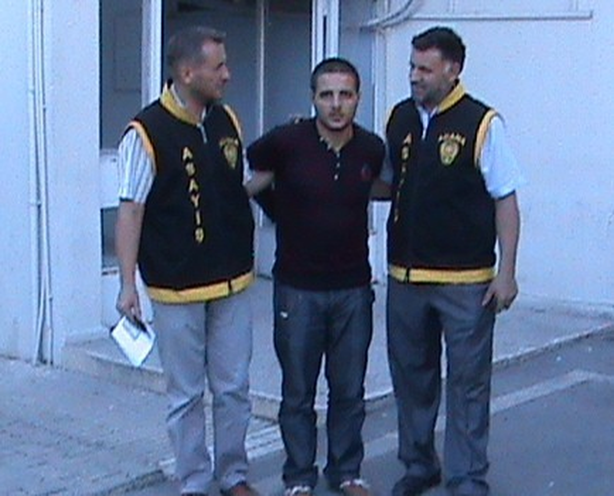 Bayramda Memleketine Gitmek İçin Otomobil Çaldı