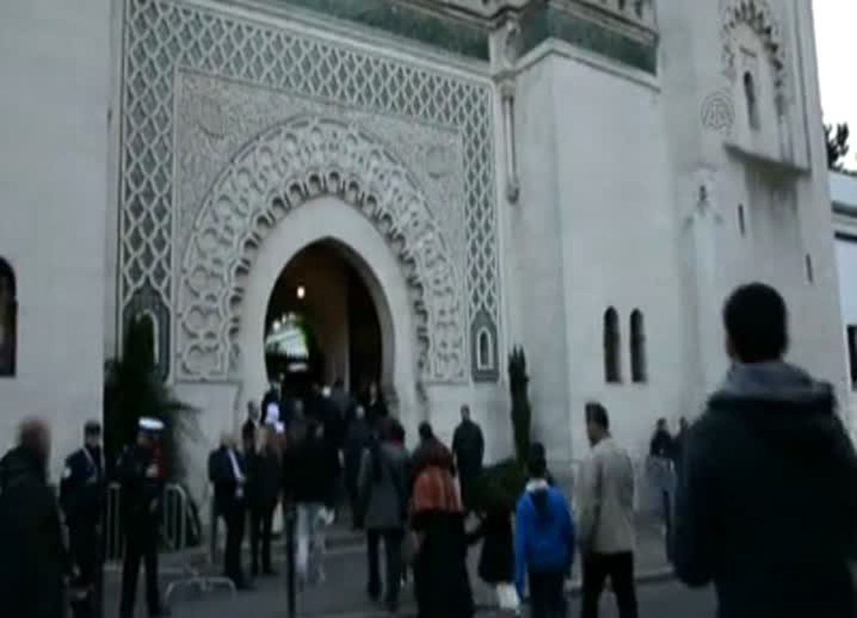 Fransa\'da Kurban Bayramı kutlanıyor