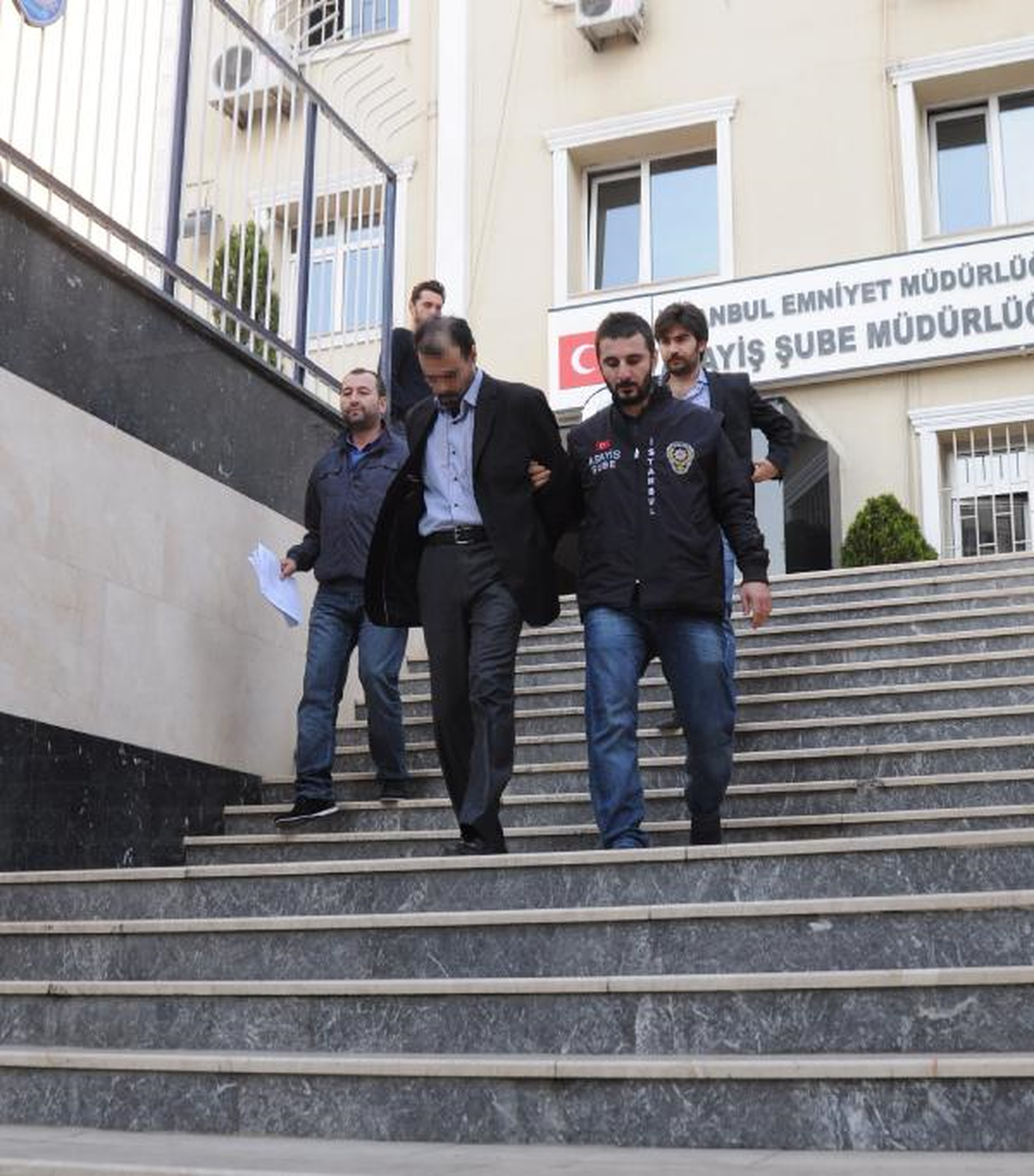 "Türk Parasını Tanımak İstiyorum" Diyerek Çalmış