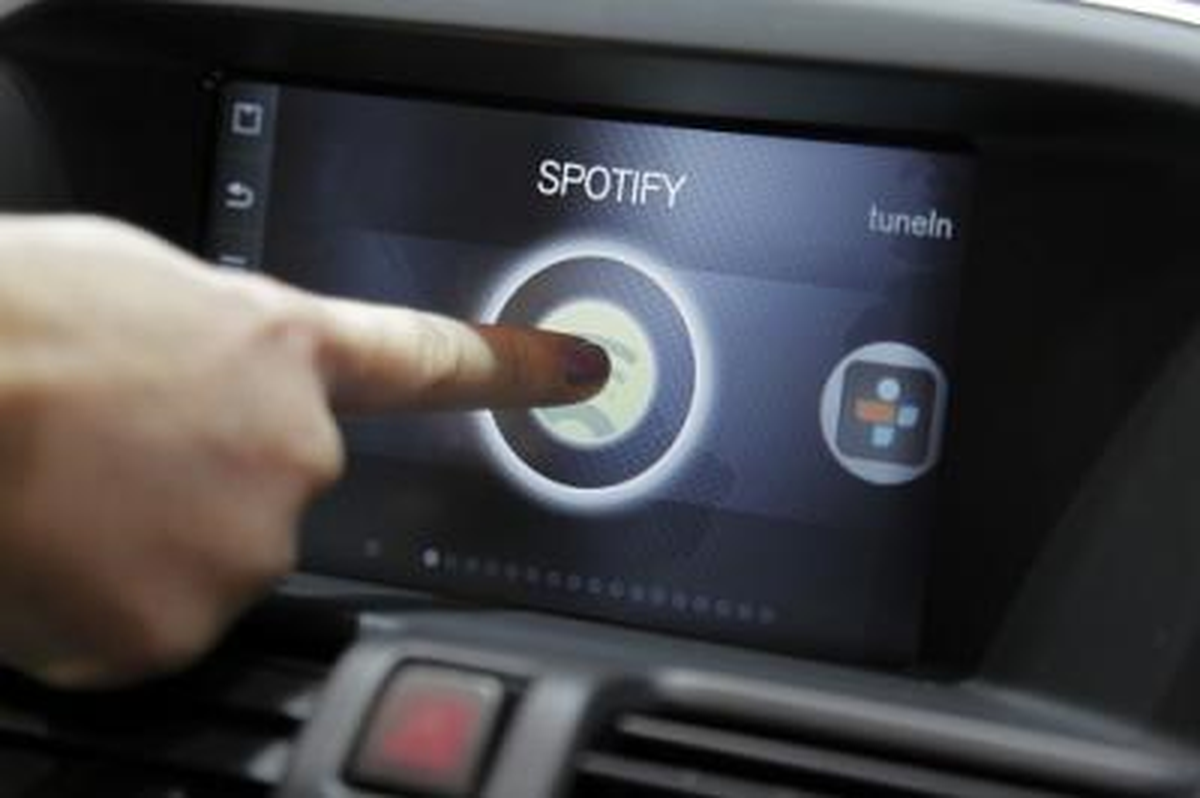 Volvo Car Group\'un Yeni Bağlantı Sistemi, Red Dot Tasarım Ödülü Aldı