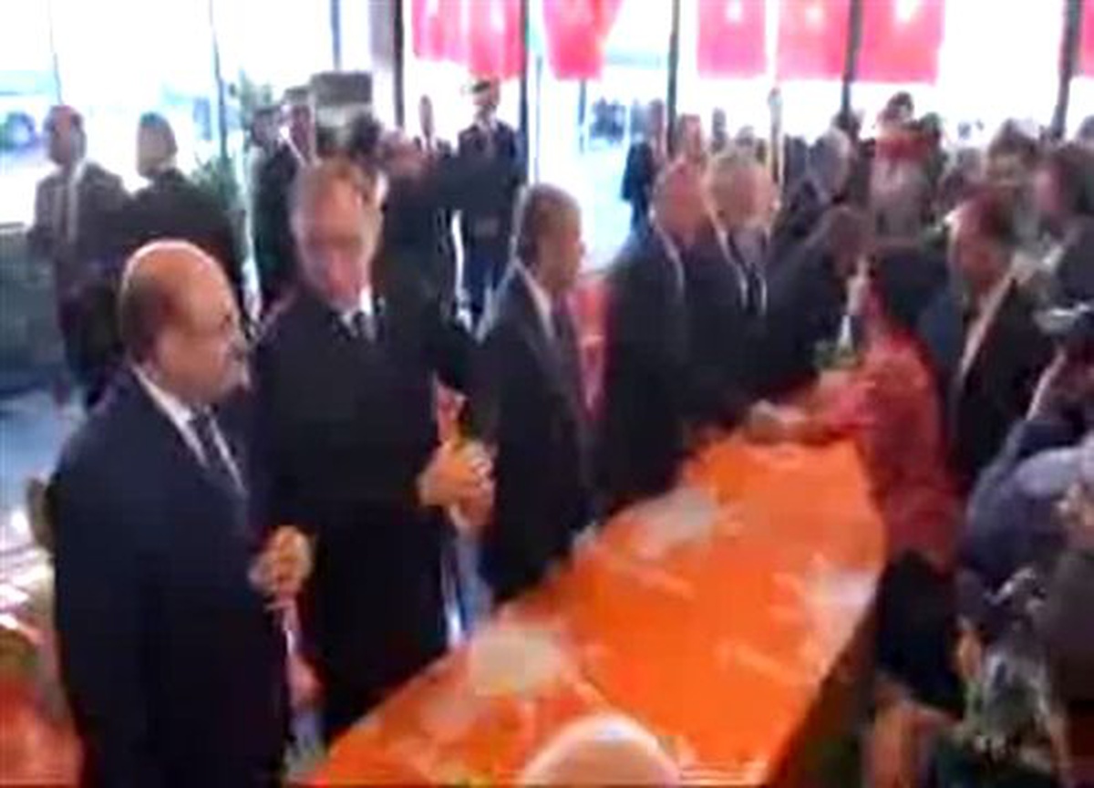 AK Parti Gaziantep\'te Bayramlaşma İzdihamı