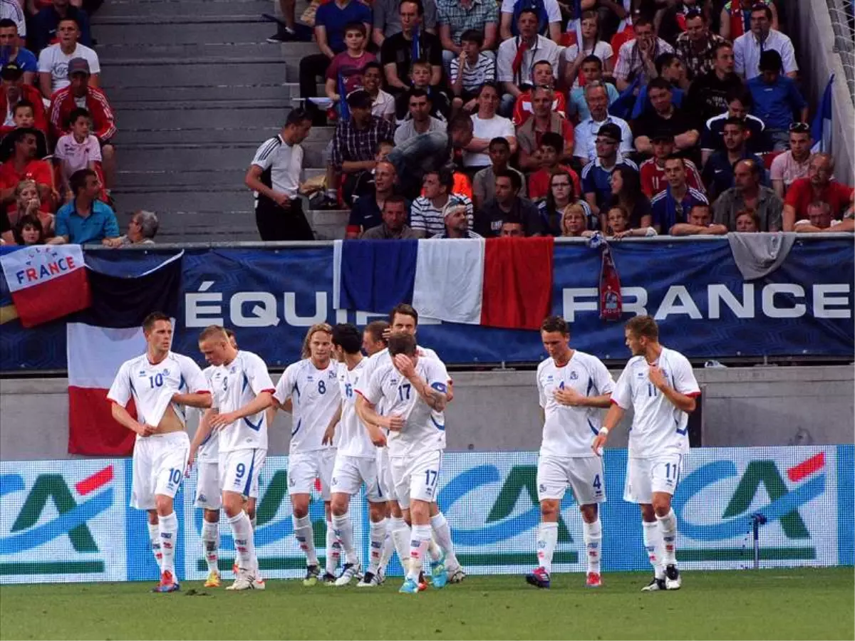 İzlanda İstediğini Aldı: 1-1