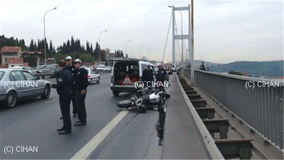 Kaza Yapan Polis Memuru Şehit Oldu