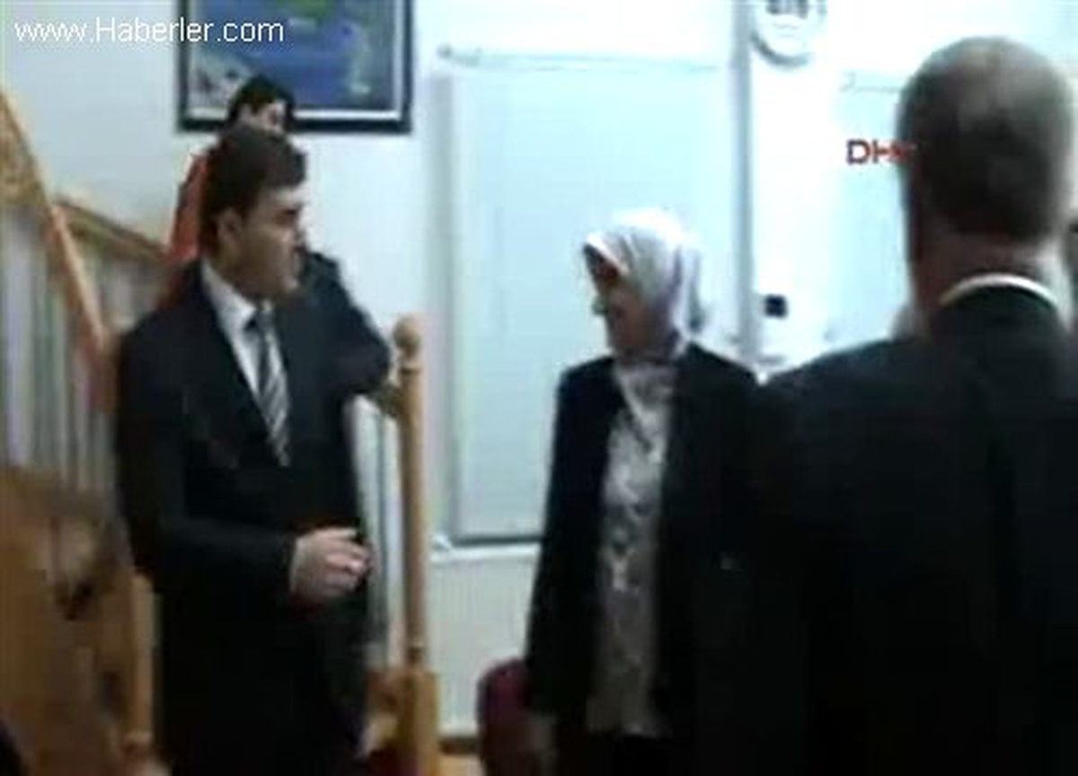 Türkiye\'nin Kosova Büyükelçisi Songül Ozan\'dan Kurban Bayramı Resepsiyonu