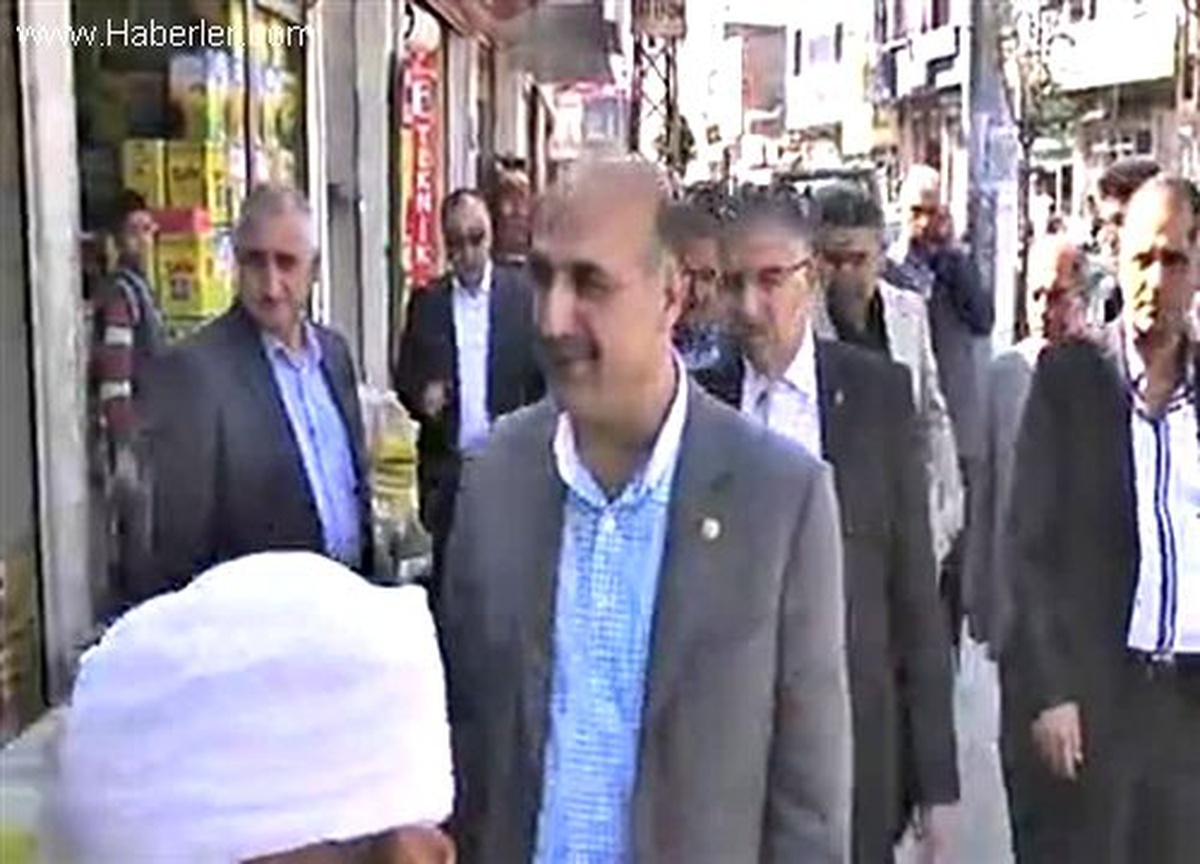 AK Parti Batman Milletvekili Özdemir, esnafı ziyaret etti