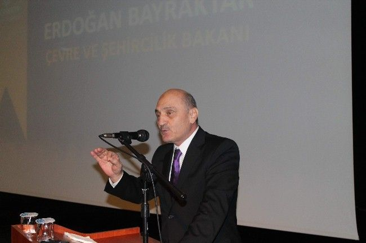 Bakan Bayraktar: Jakobenlerle, Tüfekli Takımıyla İşimiz Yok